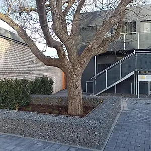 Xzllenz Traum Studio-apartment, Frei-parken, U-bahn, Kueche Núremberg
